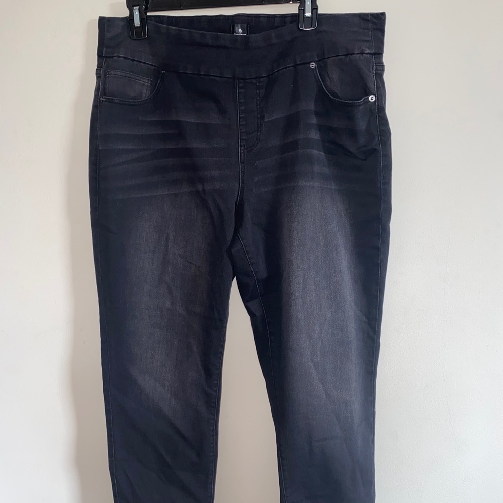 Dress Barn Pull-On Grey Jegging